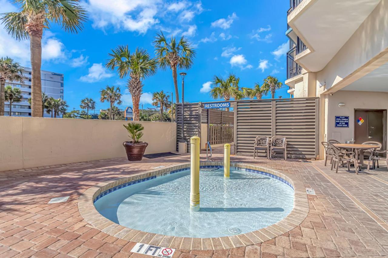 Ocean Reef Resort - Direct Oceanfront Studio - Nicely Updated! Perfect For 2-4 Guests! Unit 401 شاطئ ميرتل المظهر الخارجي الصورة